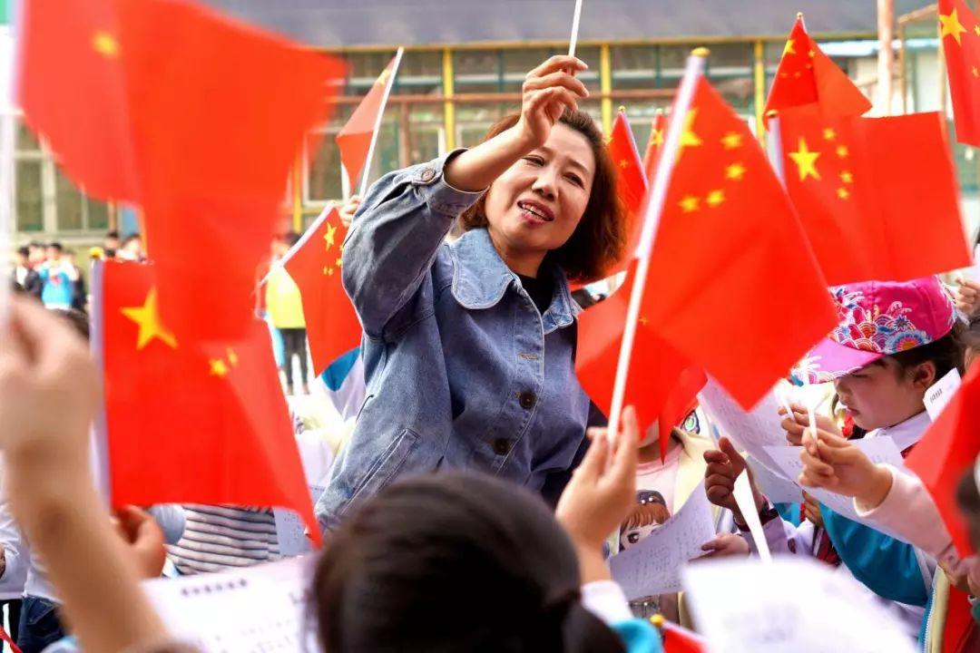 俄方：西方考虑在俄发动“革命”