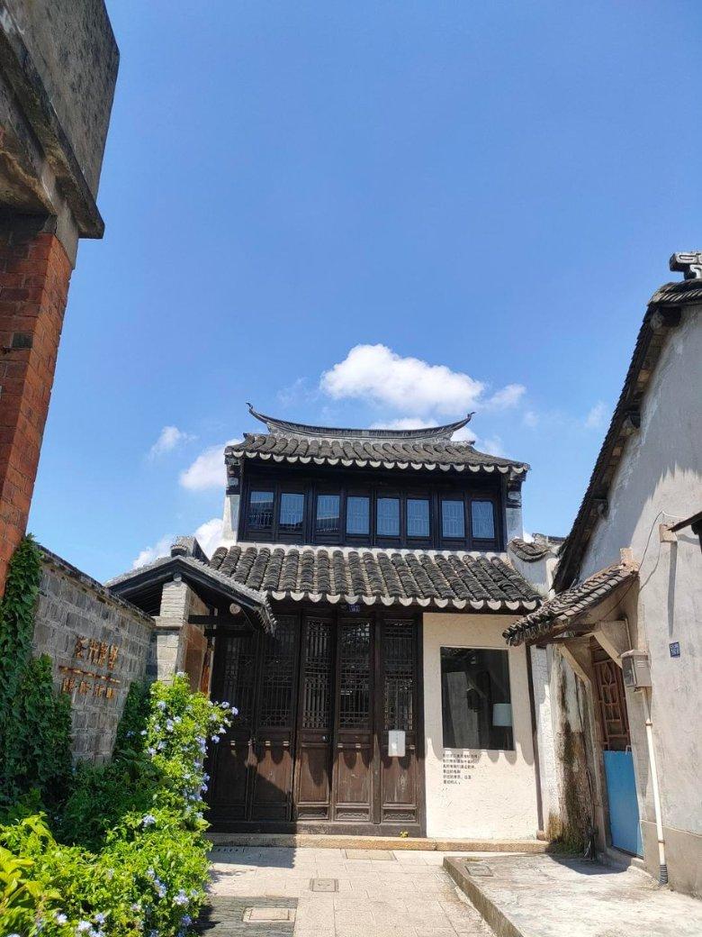 电玩城的推币机游戏设备有怎样的优势？